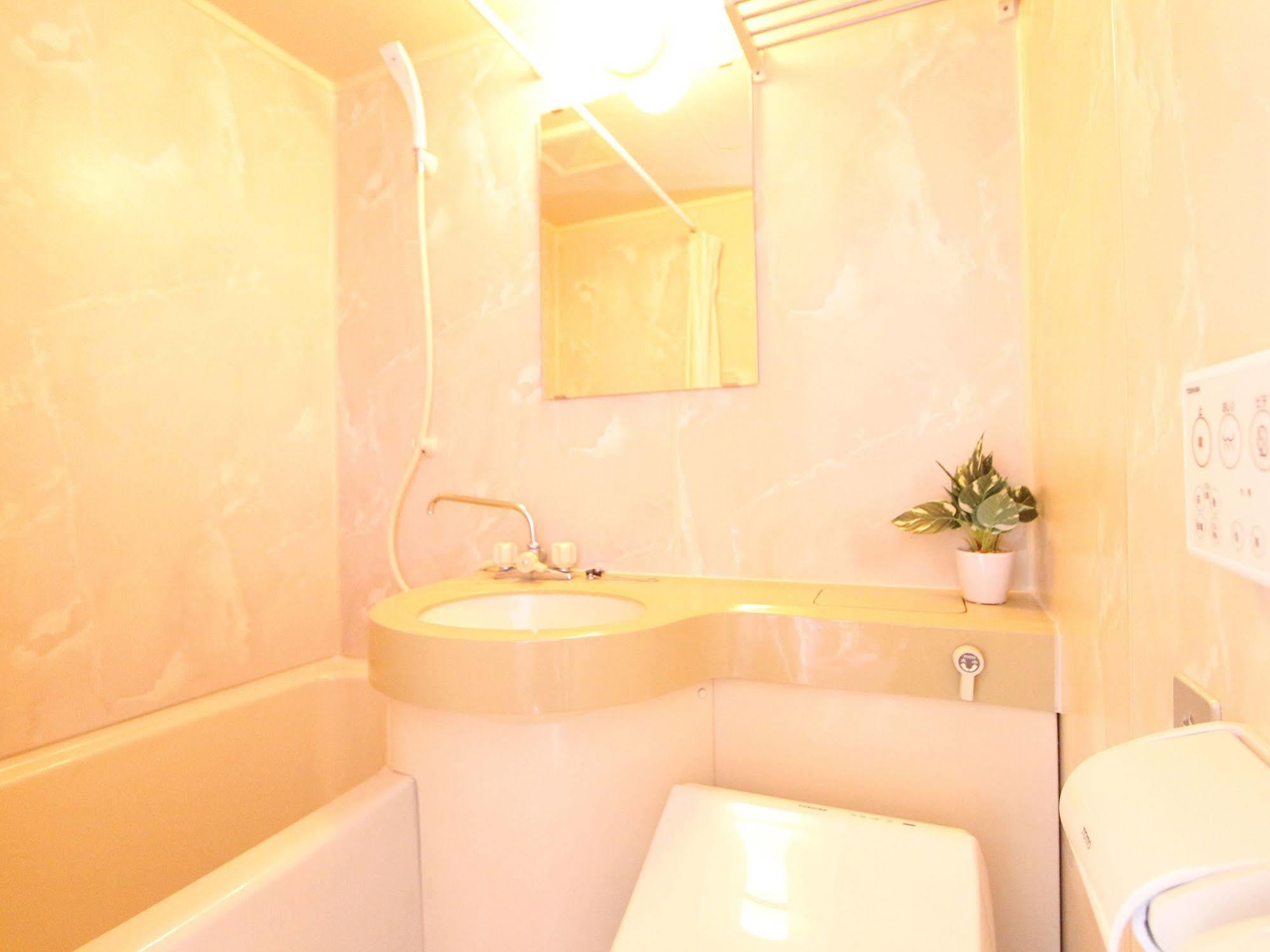 Hotel Livemax Budget Ucunomija Exteriér fotografie